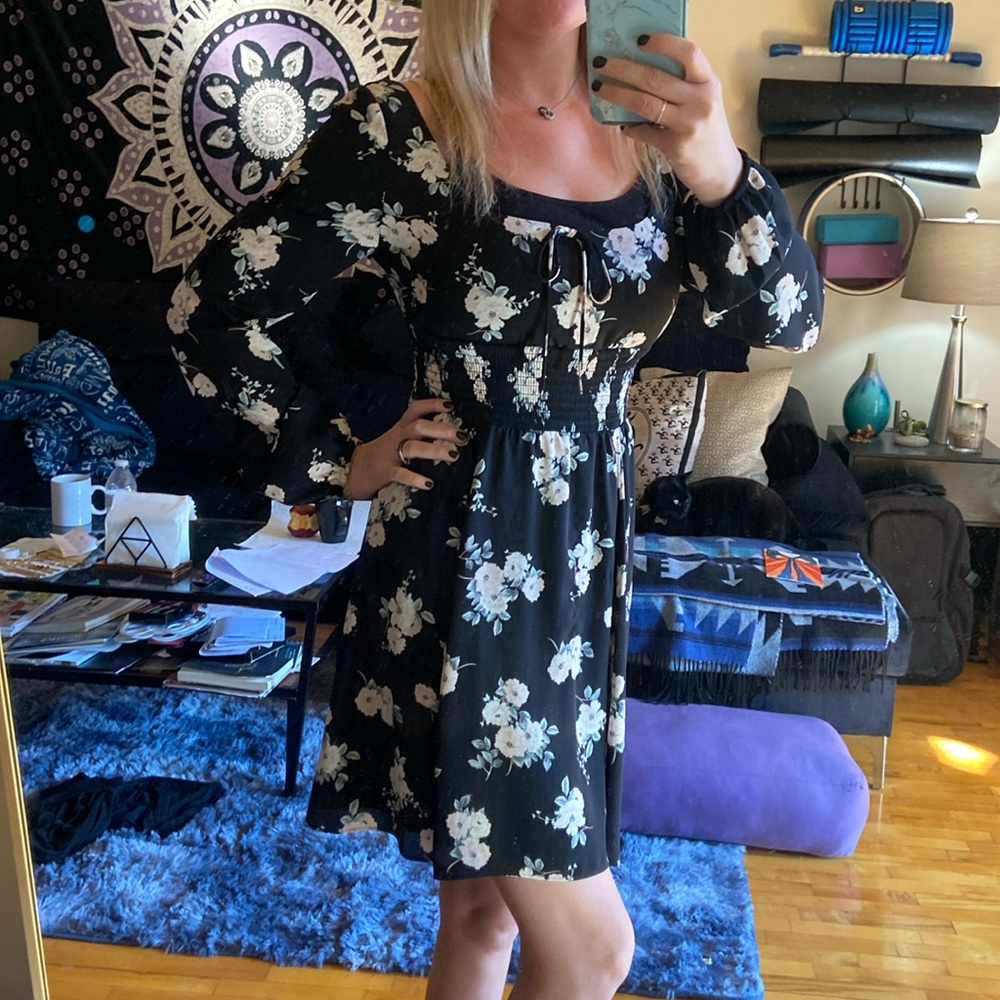 NWOT Express Floral Long Sleeve Boho Dress